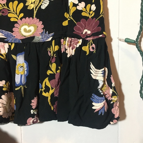 Villa Clothes Mod Inspired 70s Floral Dress - Picture 3 of 6